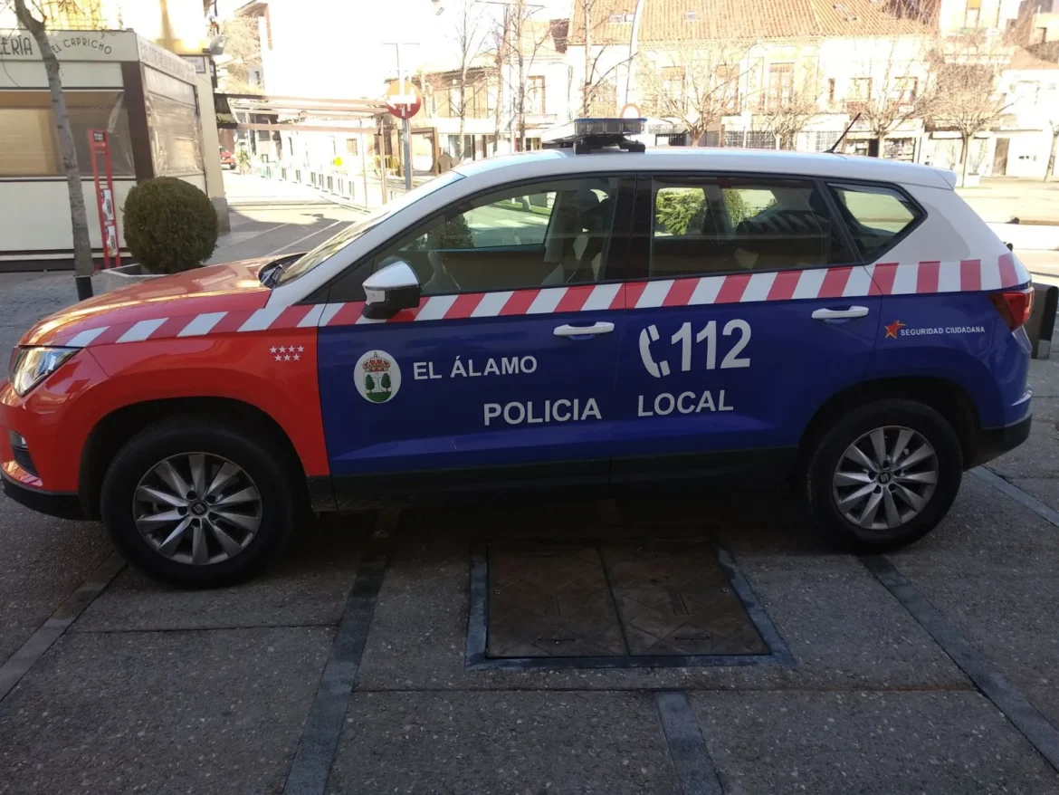 policía local el álamo escudo