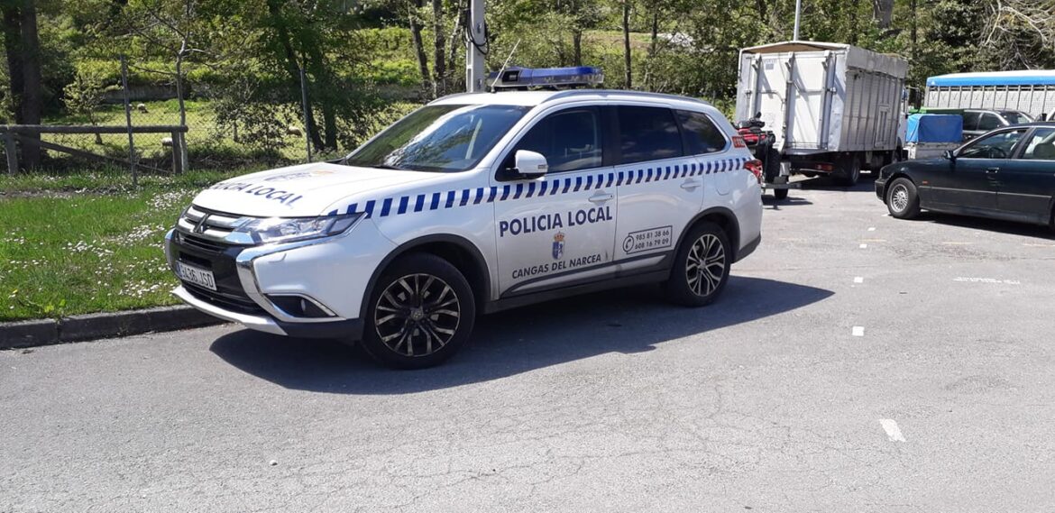 policia-local-cangas-de-narcea-coche