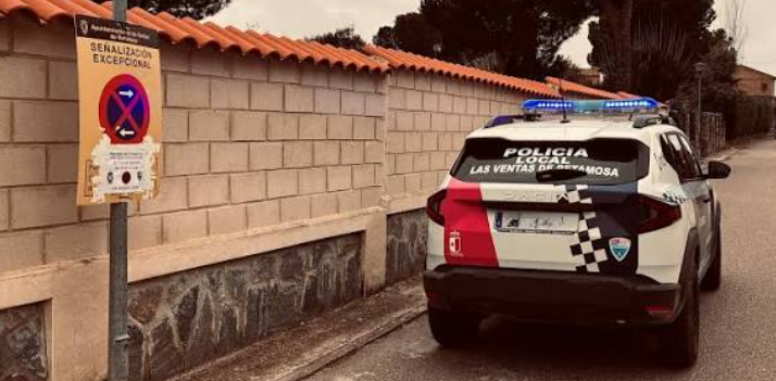 policia-local-ventas-de-retamosa-coche